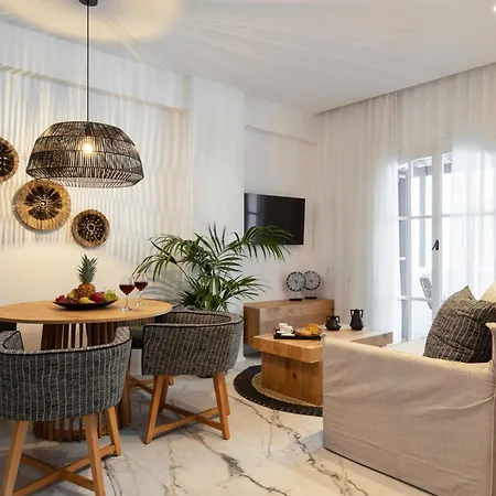 Daire K Town Naxos *