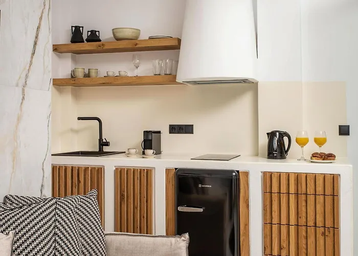 K Town Naxos * Naxos City